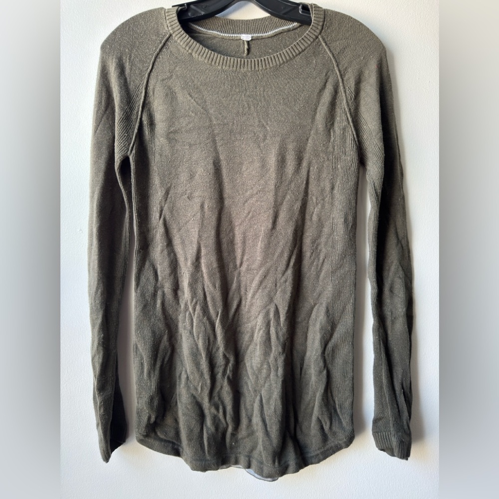 Lululemon Athletica Forest Green Knit Top - Picture 1 of 9